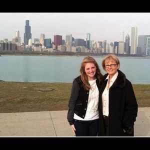 Meet your Posher, Farrah